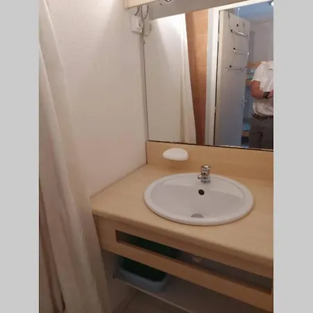 T2 Idealement Situe Bord De Plage Et Piscine Apartamento Agde